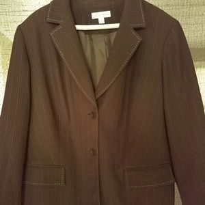 Women's 2 piece pant suit